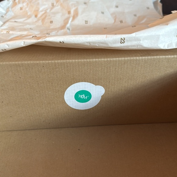 Air Jordan 11 Retro Low - Picture 9 of 10